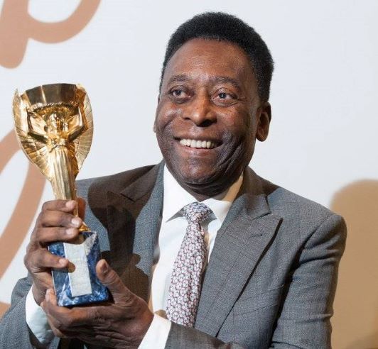 Edson Arantes do Nascimento, dit Pelé, s’est éteint à l’âge de 82 ans